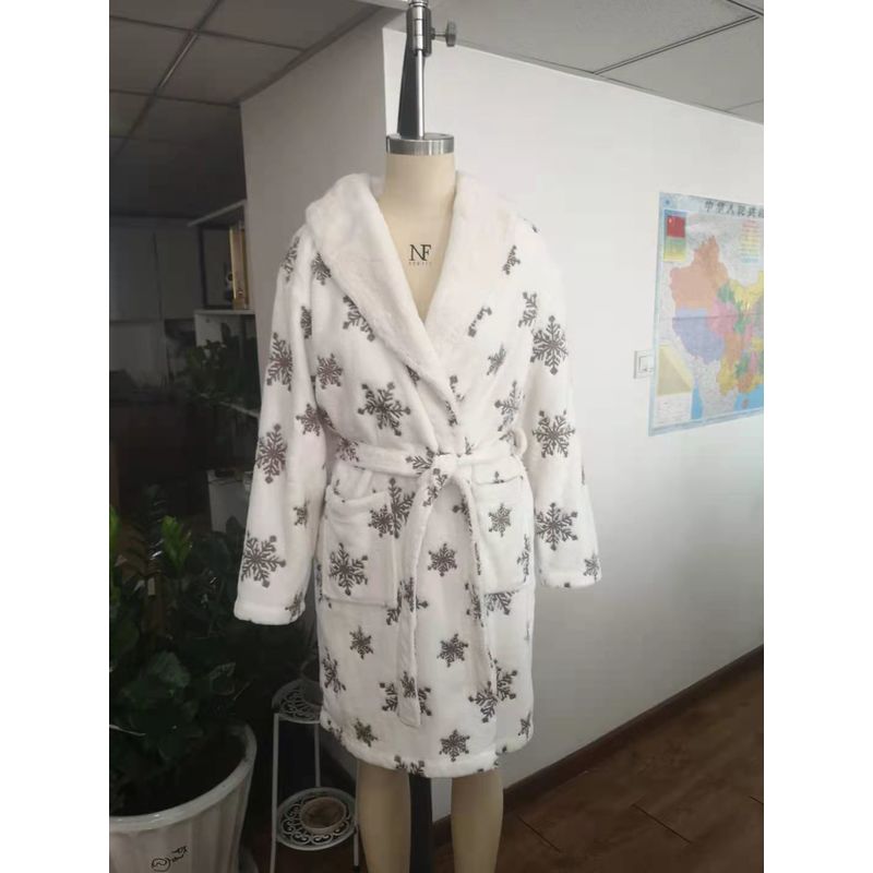 Winter Warm Foil Printing Flannel Fleece Bath Robe For Women