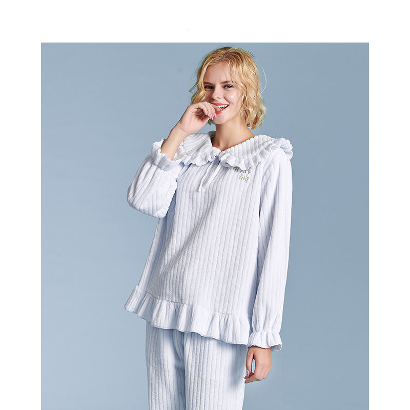 Women Wearing In Autumn Winter Stripe Fannel Fleece Pullover Pajamas Set -Blue