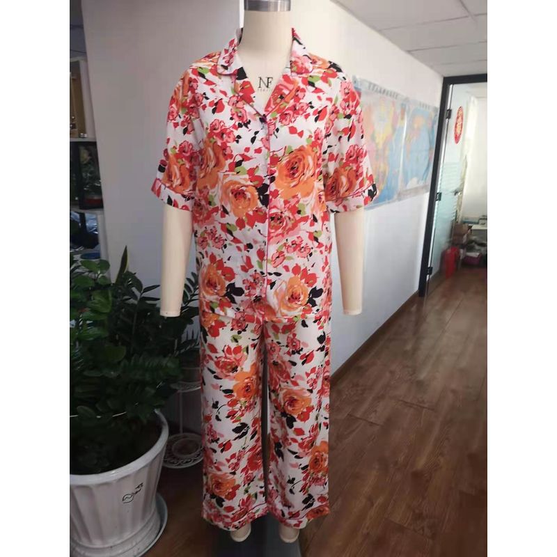 Women Printed Peach Skin Home Wear Pajamas Set