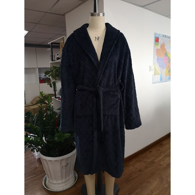 Women Wearing In Autumn Solid Color Diamond-type Flannel Fleece Bath Robe