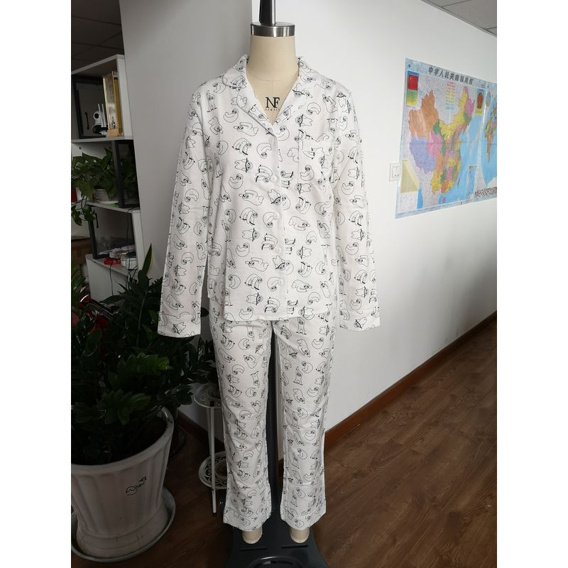 Women Wearing In Autumn Cotton Flannel Pajamas Set - Sloth