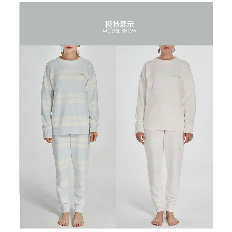 Winter Warm Printed Soft Flat Knitting Fabric Pajamas With Embroidery For Women